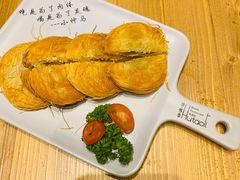 -胡桐里音乐酒馆(孝南店)