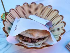 招牌肉夹馍-鼎高高陕西美食(北京华联天通苑购物中心)