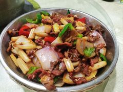 -红旗山庄(圭峰山店)