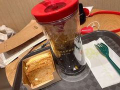 -星巴克臻选(嘉兴海宁银泰城店)