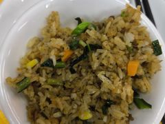 -红日饭店(裕隆三路店)