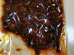 麻辣牛肉干-鑫记婆婆兔·成都特产·兔头手撕兔(太古里店)