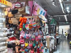 -上海城隍庙福佑门小商品批发市场