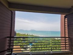 -三亚湾海居铂尔曼度假酒店