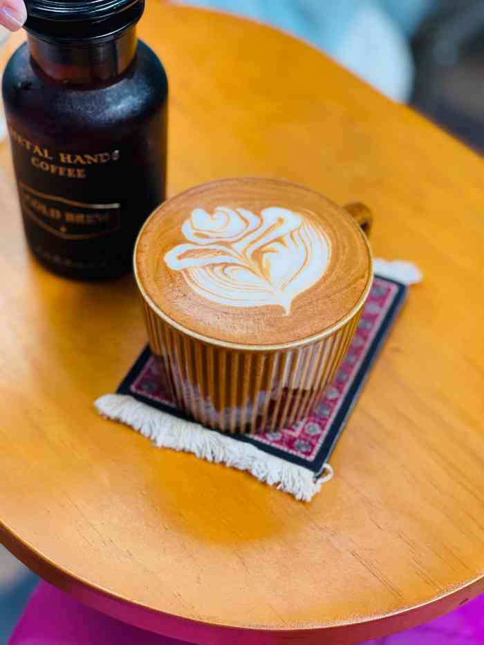 metal hands(五道营店)-"工作日顺路上午去了五道营.原来的花臂咖啡.