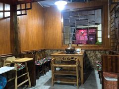 大堂-果松木炭酸菜铜火锅·外婆参鸡汤