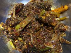 -嘎嘎鸭下巴·爆辣干锅(女人街店)