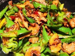 擂辣炒肉-吃饭皇帝大(解放西路店)