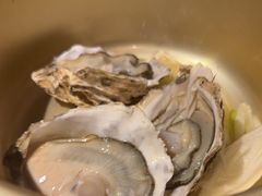 -铭牛烧肉·和牛海鲜自助(高新月牙湖店)