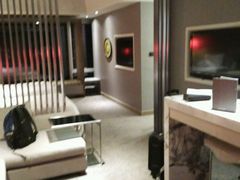 -榛悦隆堡成都酒店(春熙路太古里店)