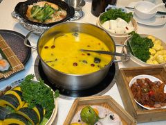 -煲王粤菜餐厅(中侨中心店)