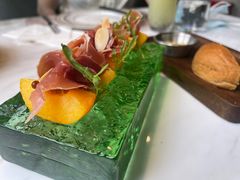 -九月里.自由花园餐厅