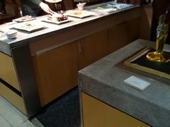 -昆山裕元花园酒店·温莎西餐厅