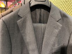 -BRANS PORO布朗斯伯勒西装高级定制·瑞璞西装(金陵店)
