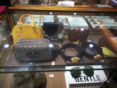 -品真阁华夏典当行(四通桥店)