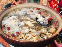 -威邵鸡煲(西华路总店)