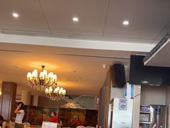 -鹏城人家海鲜酒家·23年老字号(较场尾店)