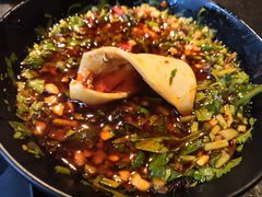 -渝涯重庆豆花老火锅(中赢国际店)