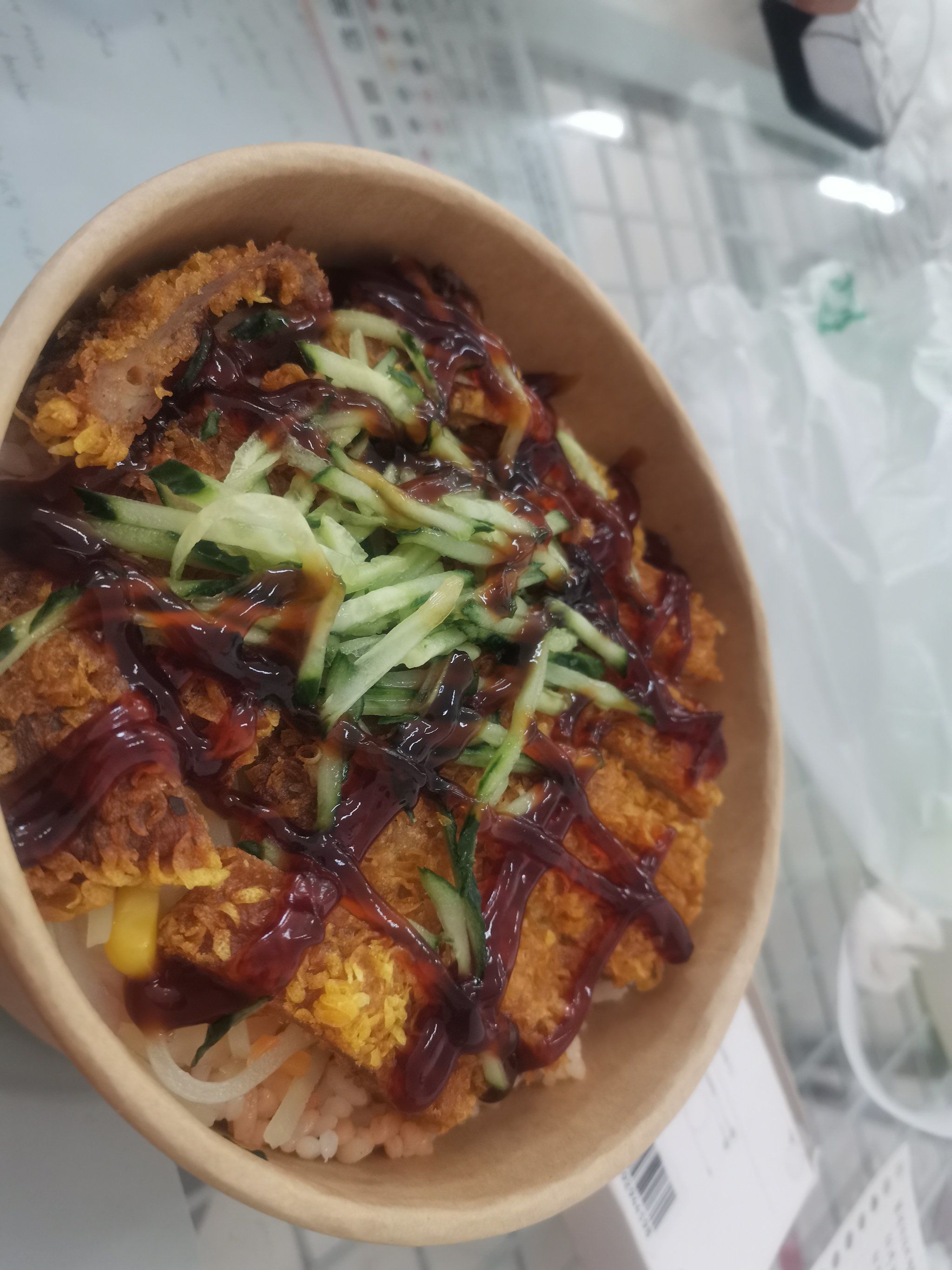 脆皮鸡拌饭真滋味