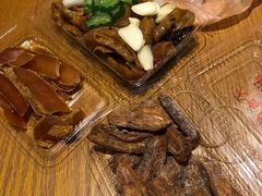 -六合夜市