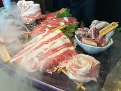 -铭牛烧肉·和牛海鲜自助(高新月牙湖店)