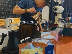 -Be Lived Cafe比例咖啡(摩天轮店)