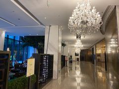 -上海虹桥西郊假日酒店