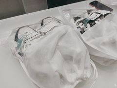 -福奈特洗衣洗鞋(宝华广场店)