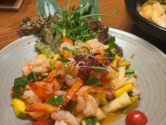 -老滇山寨•云南特色菜•地方菜•民族风情歌舞表演(金碧店)