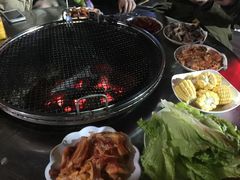 -小辣椒汤锅烧烤(温泉南街店)