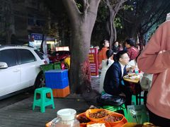 -毛毛老火锅(八年观音桥店)