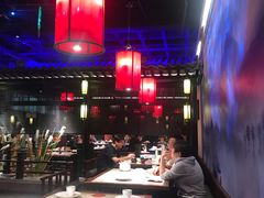 大堂-红蜡烛•瓦罐粥家常菜•夜宵(中山路店)