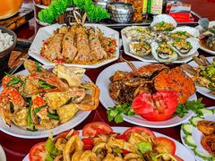 -岛中岛·海鲜大排档·万宁老字号(东澳店)