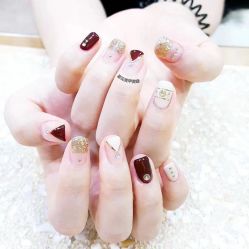 -夏花美甲美睫