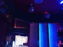 -温莎KTV(珠江路店)
