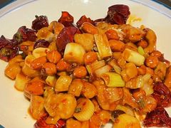 -华夏食府中餐厅(中原路店)