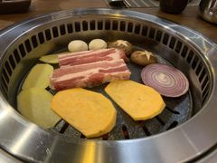 鲜五花肉-香猪坊韩国烤肉专属门店(魏公村店)