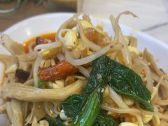 -勇利赵家烤肉坊(含光路店)