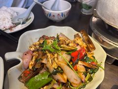 -大头虾越式风味餐厅(光明广场店)