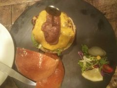 -HIGH FIVE哈福手工汉堡(桂林路店)