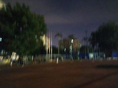 -燕子岗体育场