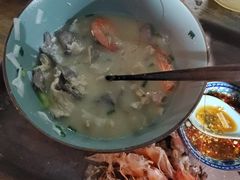 -珍记海鲜粥·海鲜粉