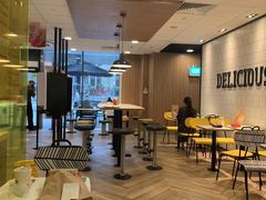 -麦当劳(虹口星荟中心店)