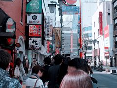 -一兰拉面(新宿中央东口店)