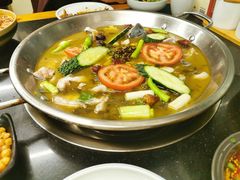 -小饕荟雅安贡椒鱼鲜馆(广福桥店)