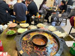 -黄潇洒老火锅(九眼桥宏济巷店)