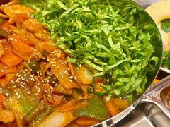 辣猪肉盖饭-kingkong大猩猩烤肉(CBD店)