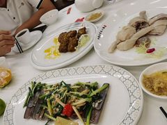 -渔意楼·驰名沙田乳鸽(五羊店)