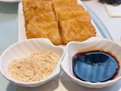 -尘香•传统川菜(创汇首座店)