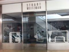 -STUART WEITZMAN(静安嘉里中心店)